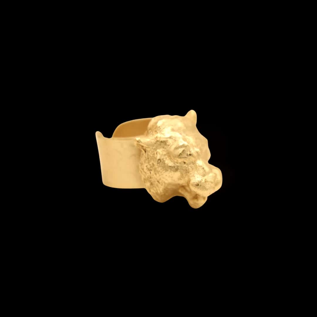 Anillo con cabeza de tigre