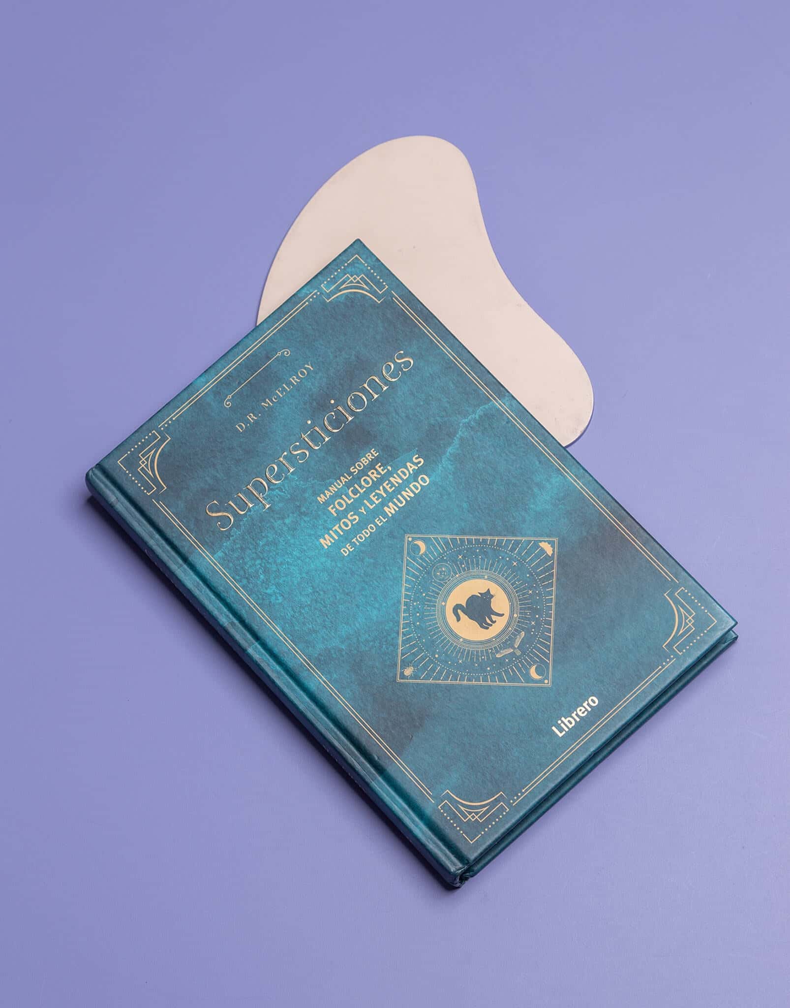 LIBRO SUPERSTICIONES