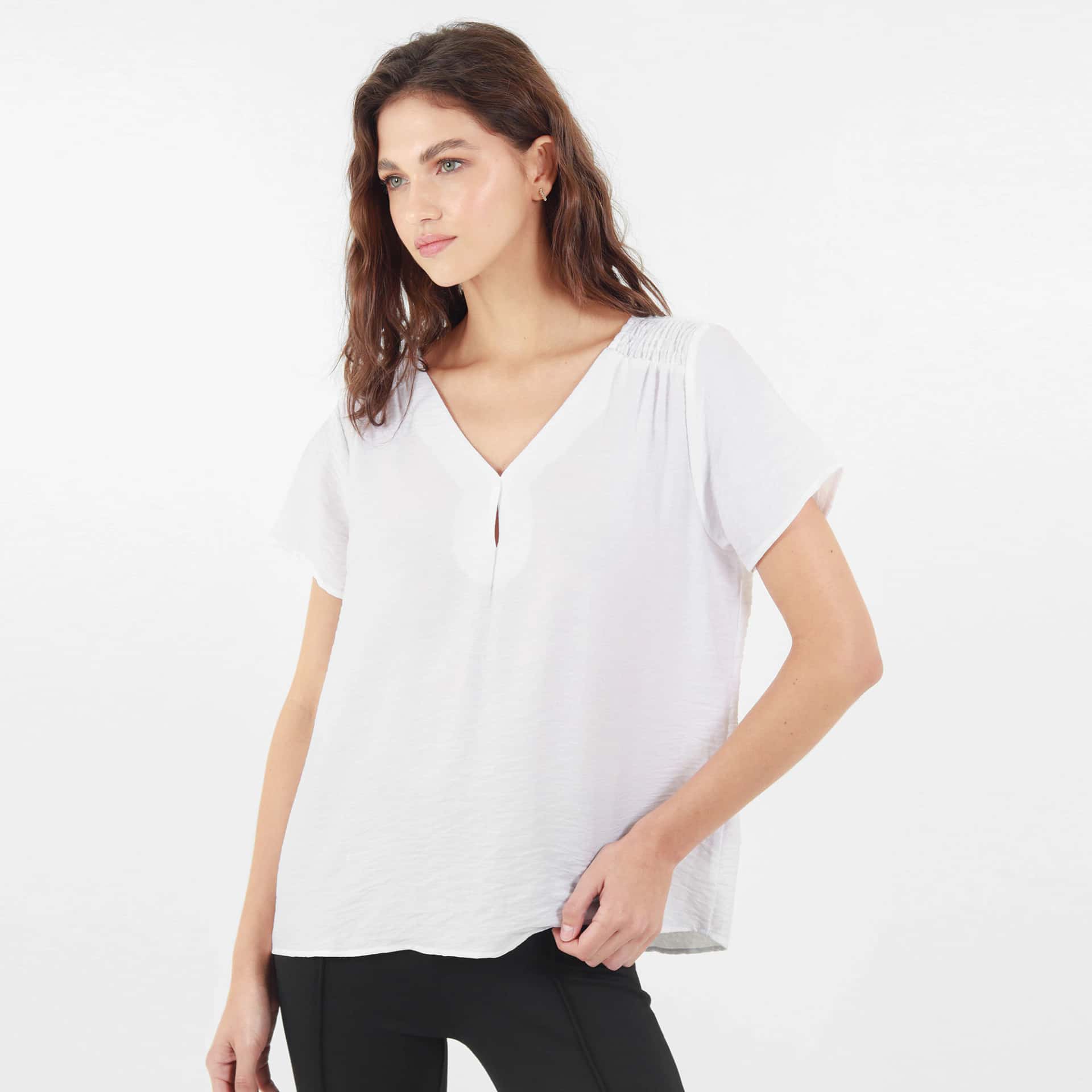Blusa Cuello V Manga Corta