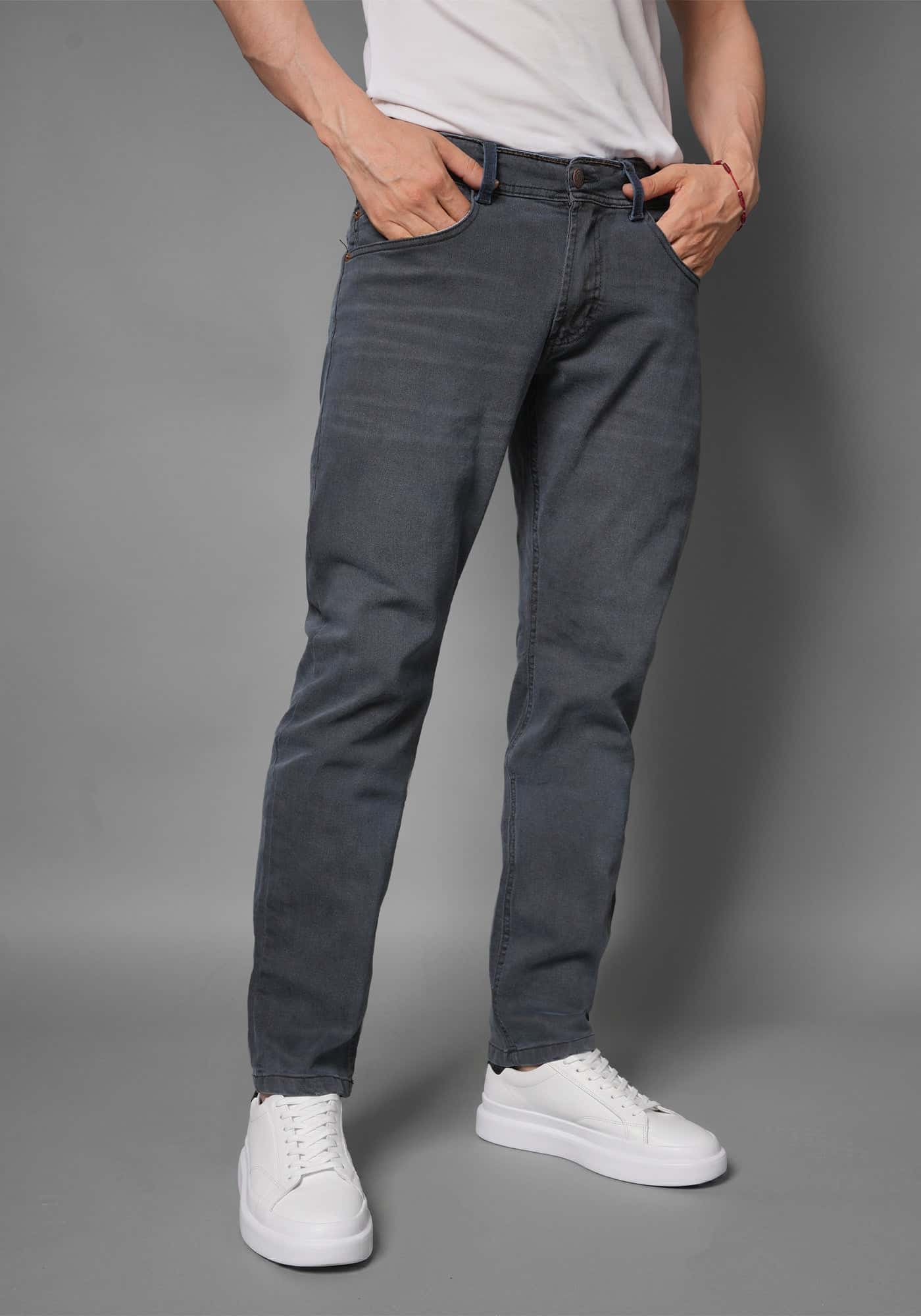 Jean para Hombre en Color Gris Menta Thunder