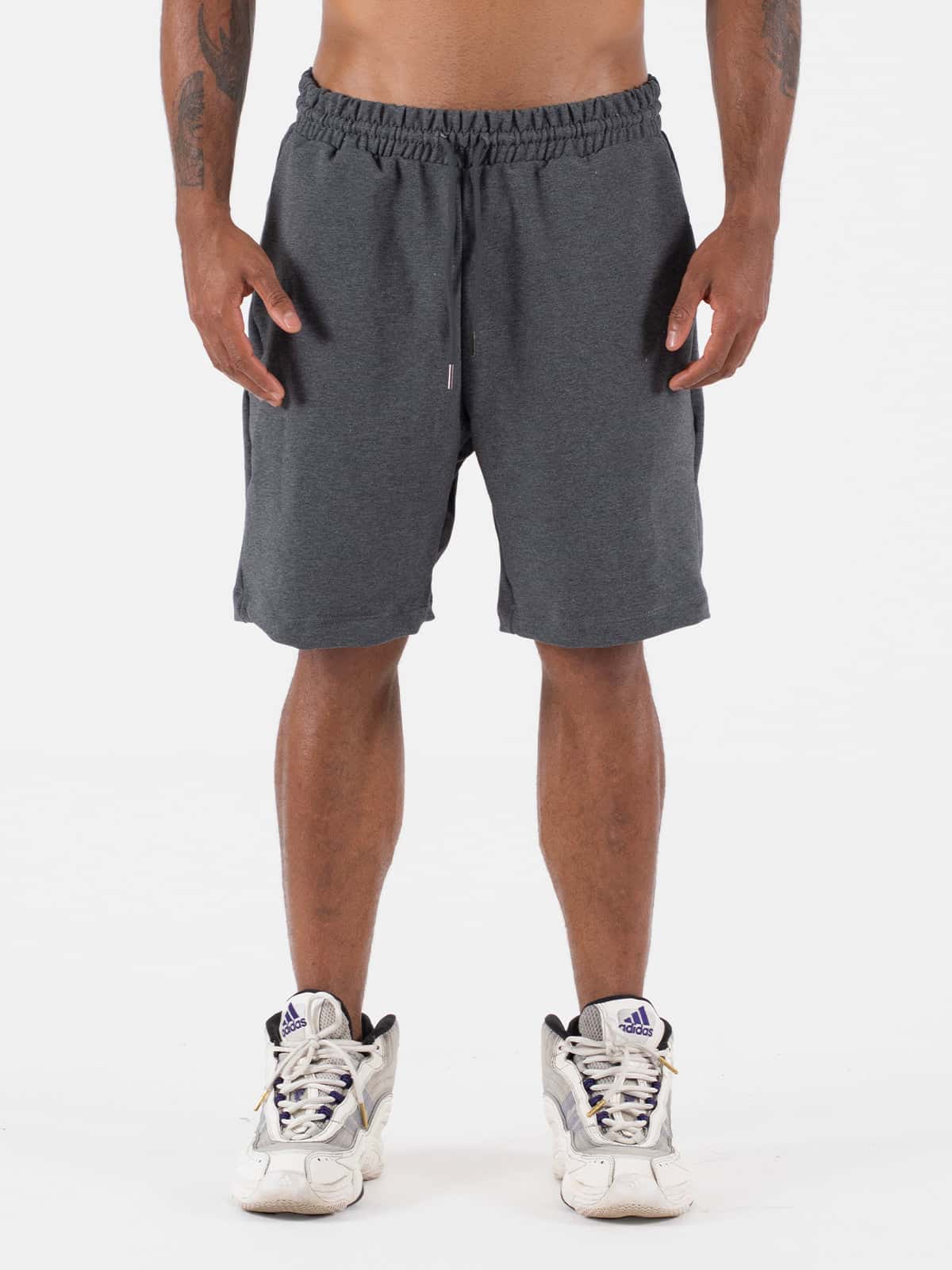 Pantaloneta moenia tawi jasped