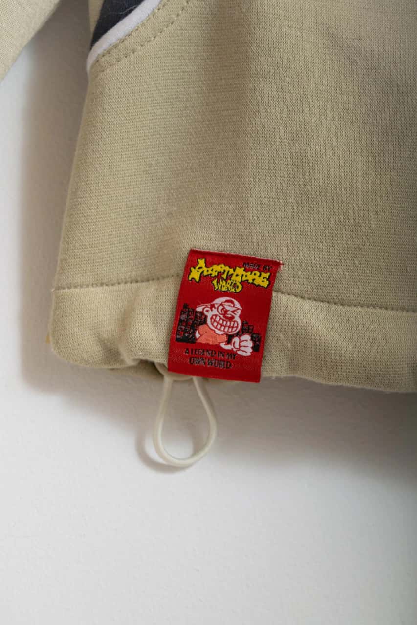 CHAQUETA NO ONE IS SAFE - miniatura 3