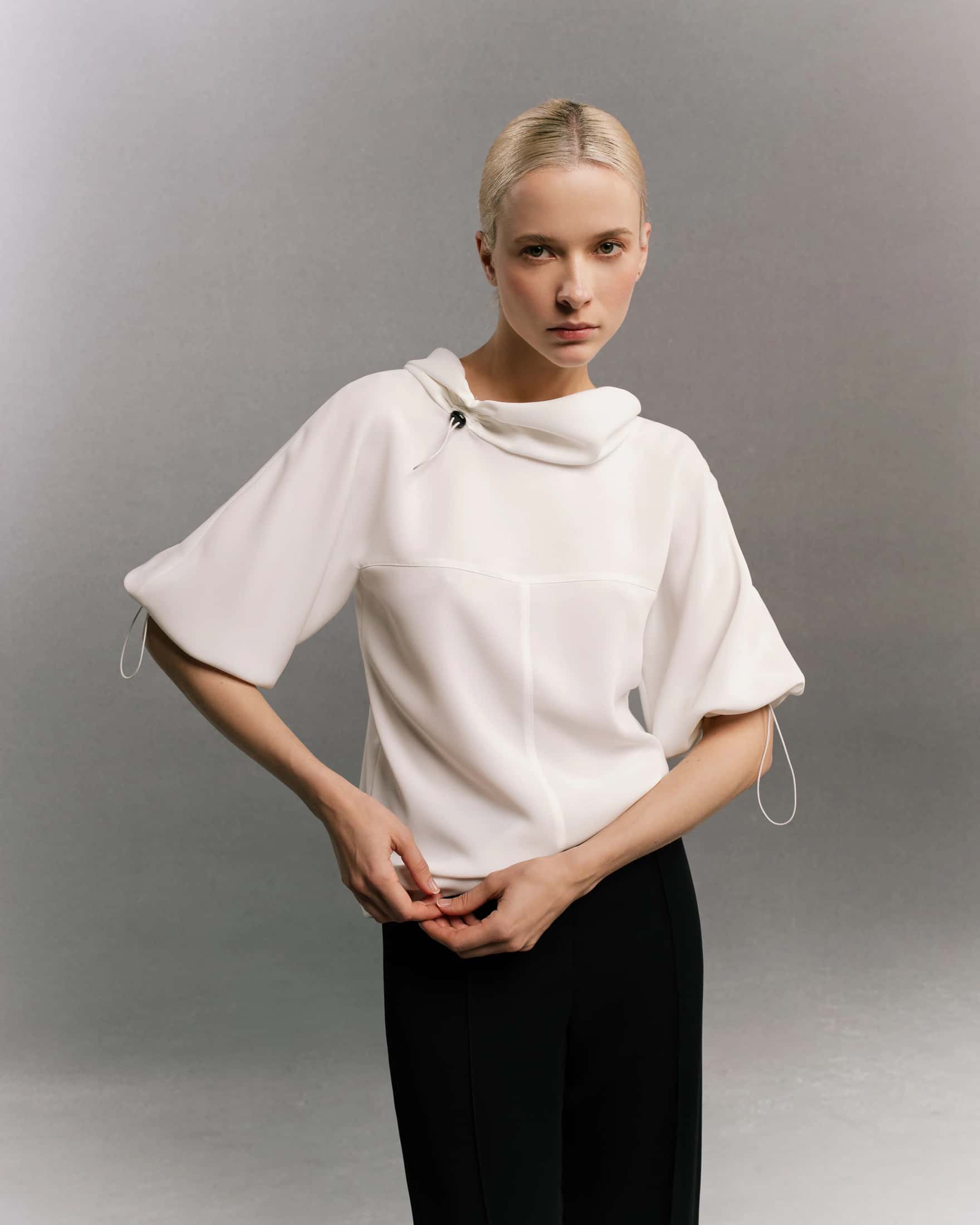 Boxy Kimono-Collar Balloon-Sleeve Blouse