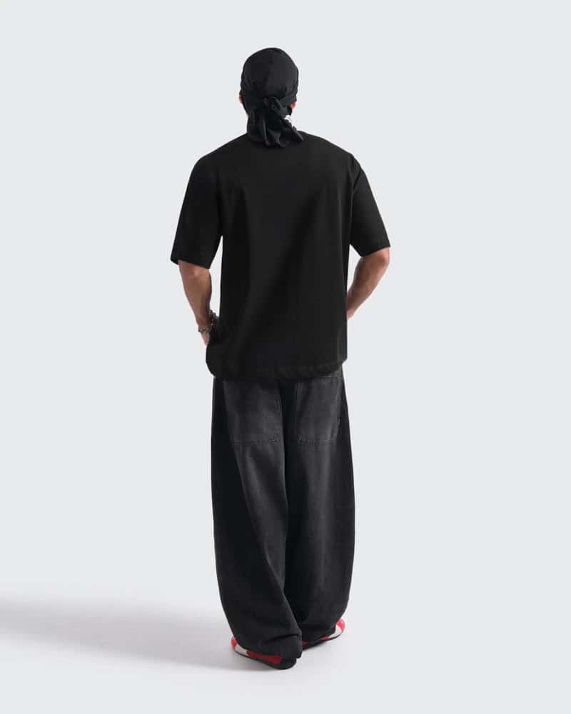 Camiseta Negra Oversize Legacy - miniatura 4