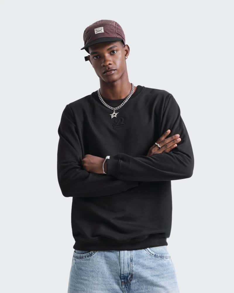 Buzo Negro Regular Classic