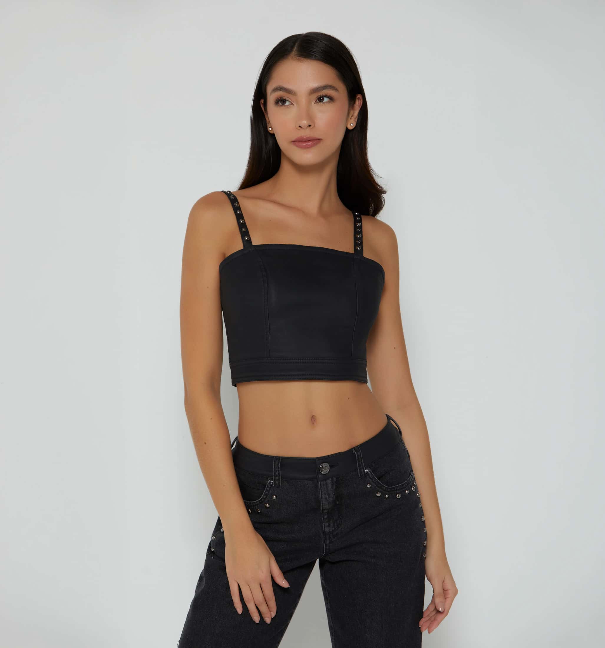 Blusa crop de tiras taches en pu
