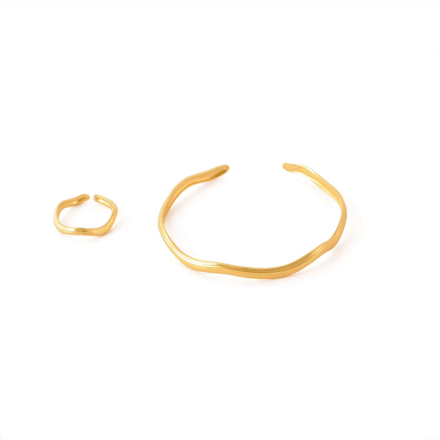 Brazalete rastro dorado