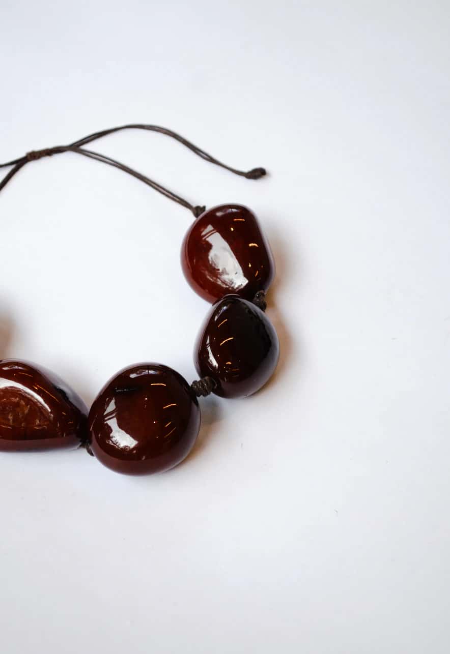 Collar Tora Semillas de Tagua | Café chocolate