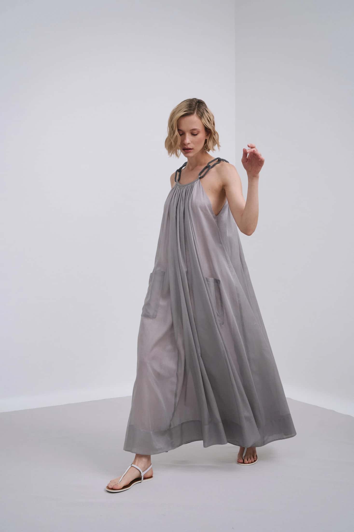 Embroidered Halter Cotton Voile Midi Dress - miniatura 3