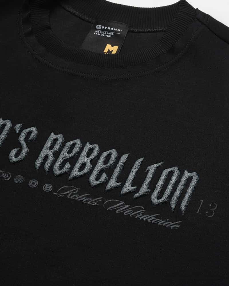 Camiseta Negra Oversize Rebellion - miniatura 5