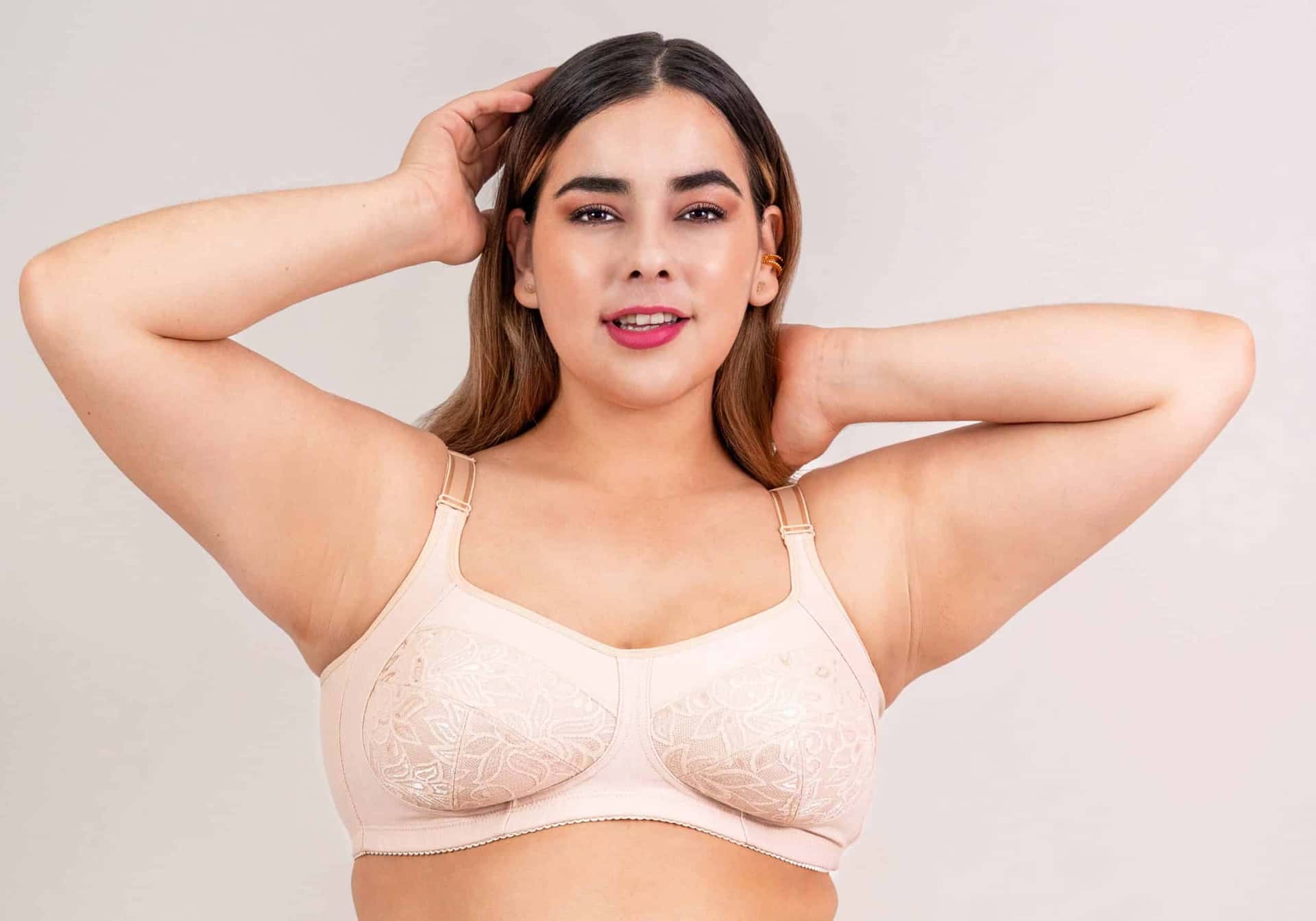 Brasier Clásico para Mujer en Algodón con Copa Profunda, Espalda Ancha y Blonda