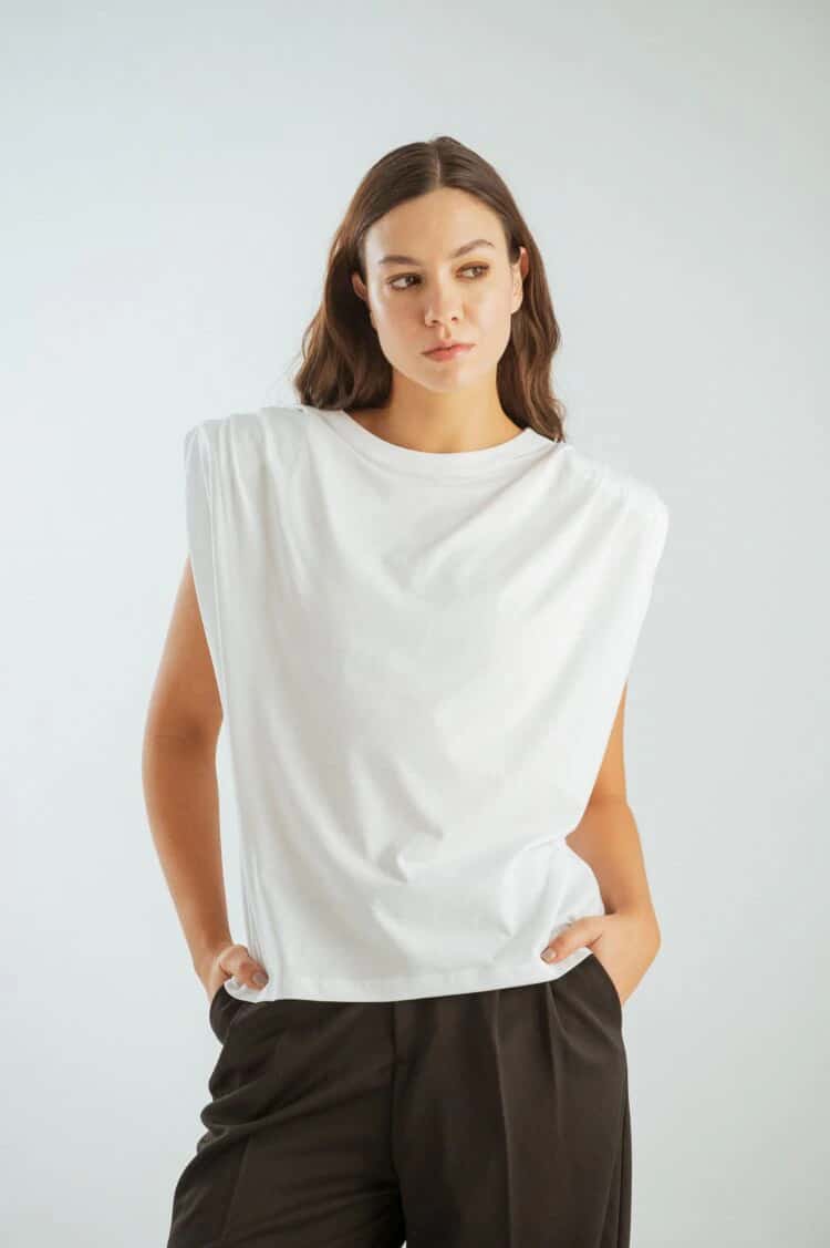CAMISETA CON HOMBRERAS 178 - miniatura 1