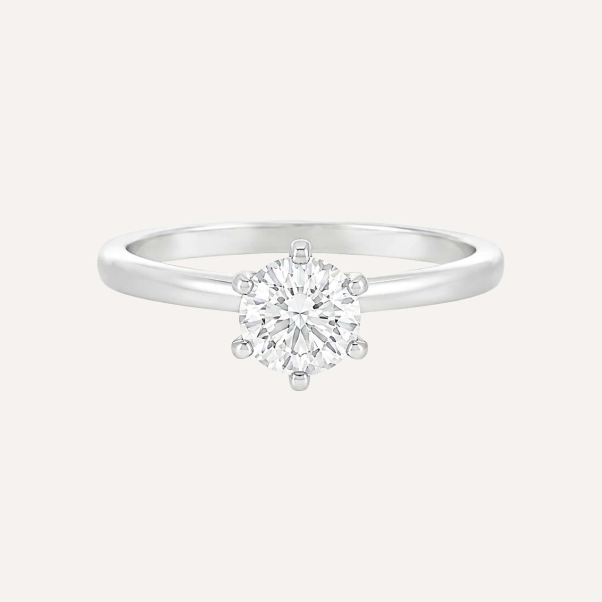 Anillo Seis uñas engagement ring