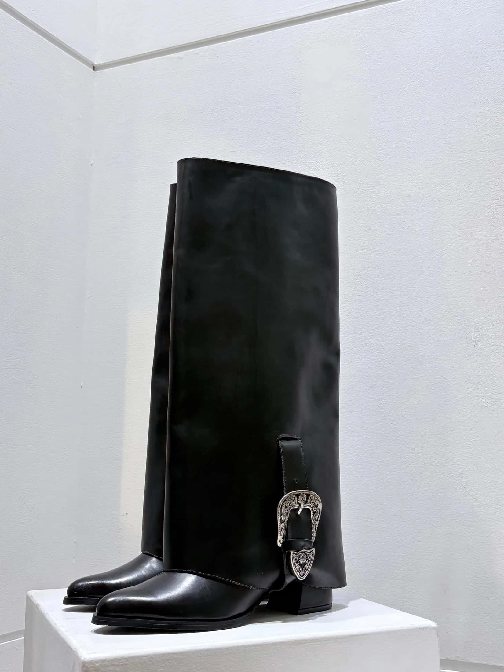 BOTA SCRAFF