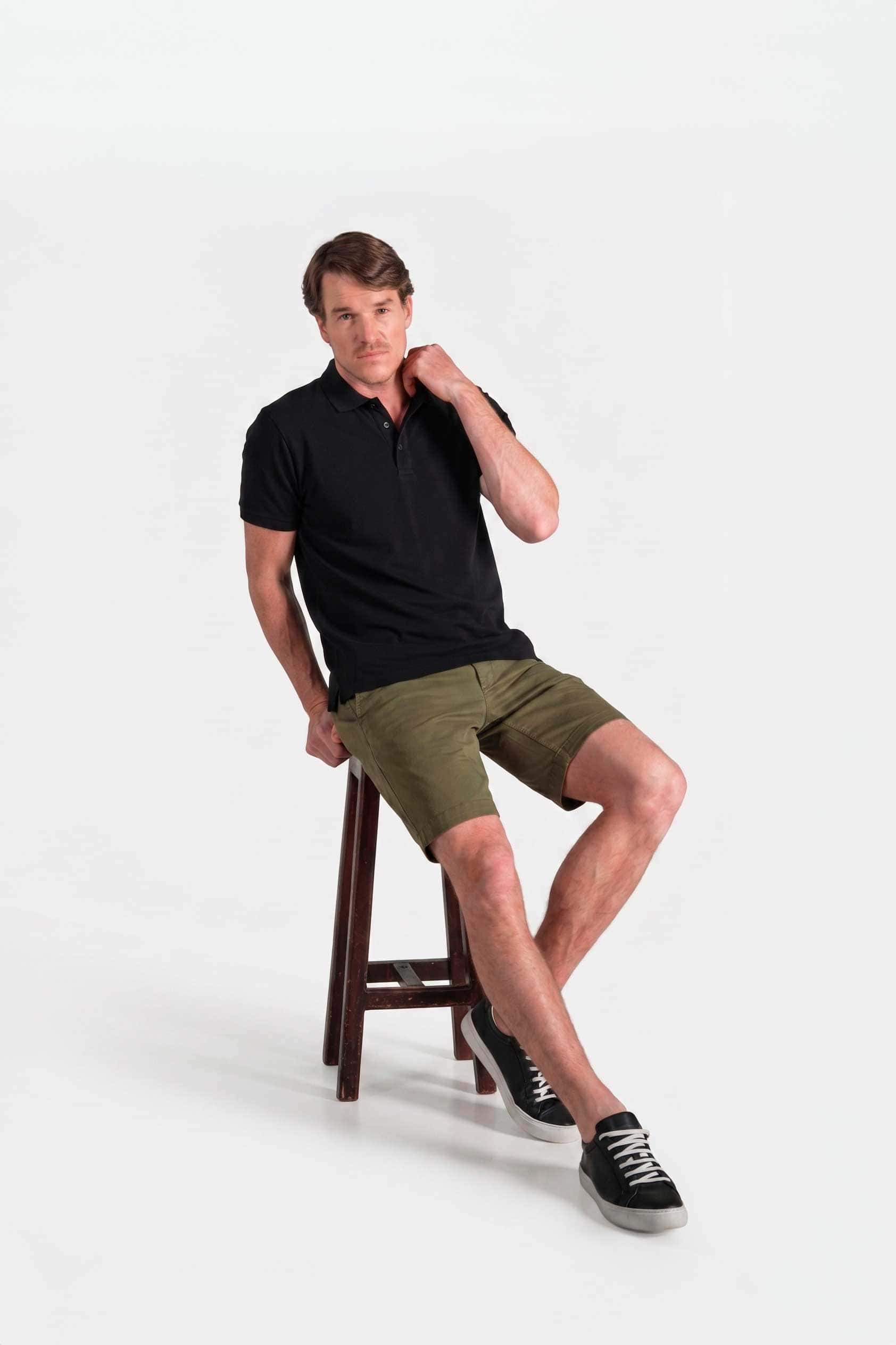 Bermuda Chino Slim Dril Verde Militar