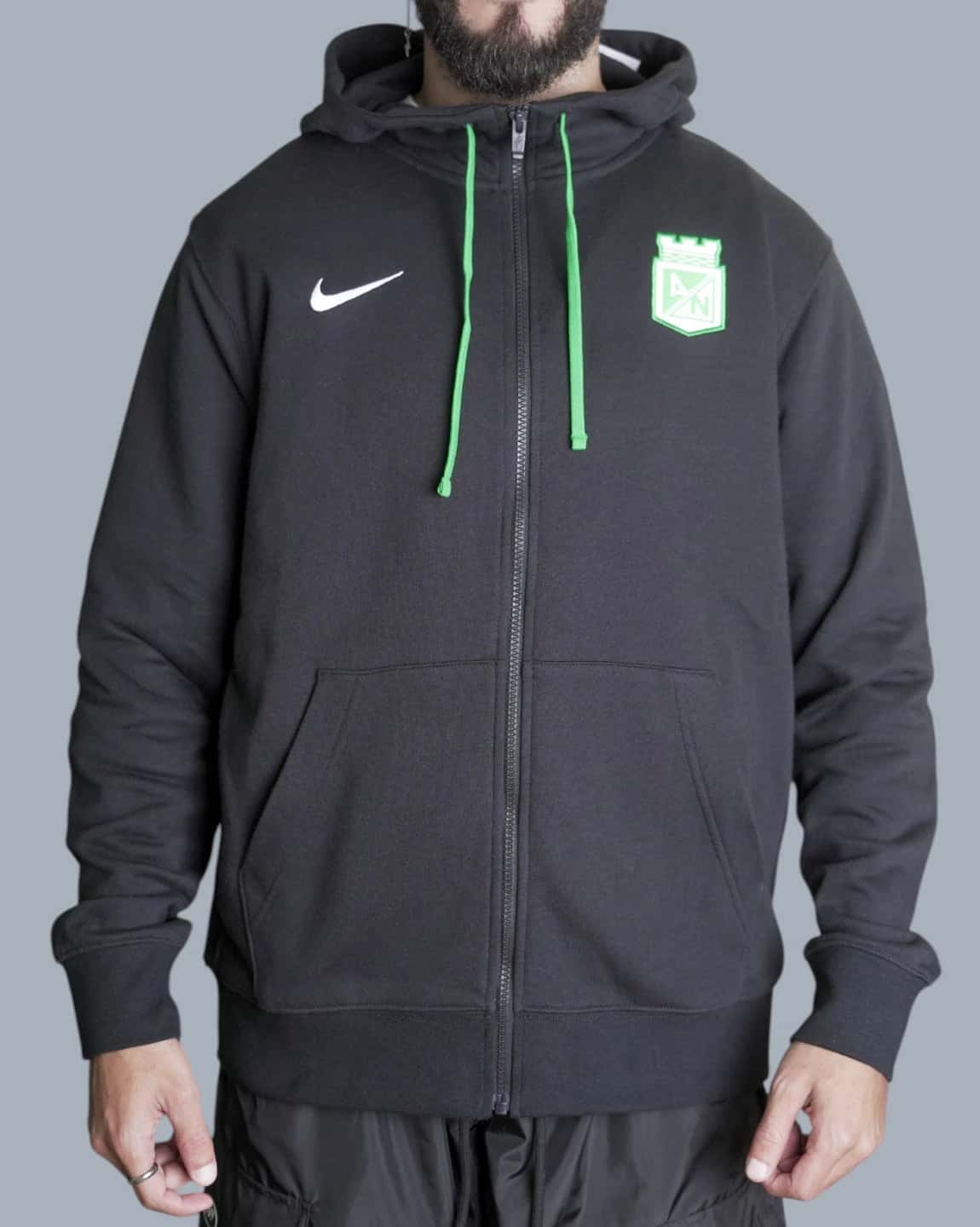 BUZO CIERRE NEGRO HOMBRE NIKE 2026