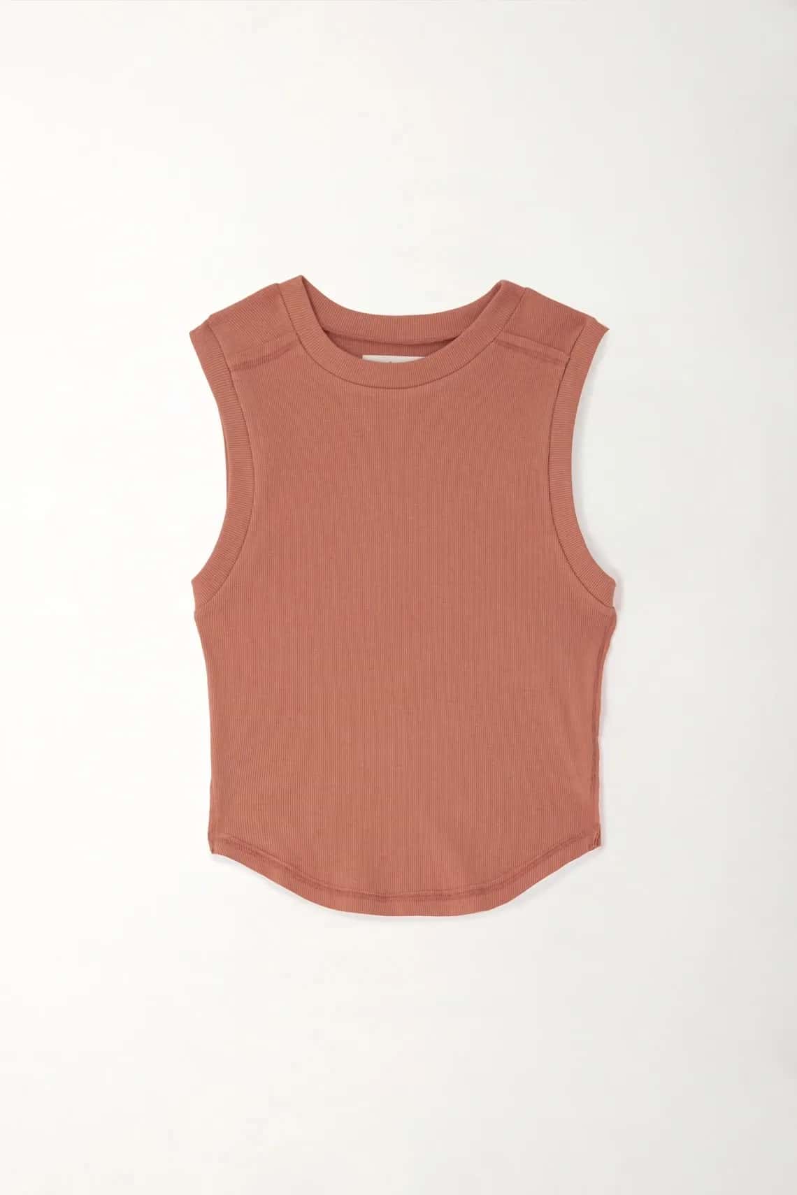 Camiseta crop con ruedo curvo naranja para mujer