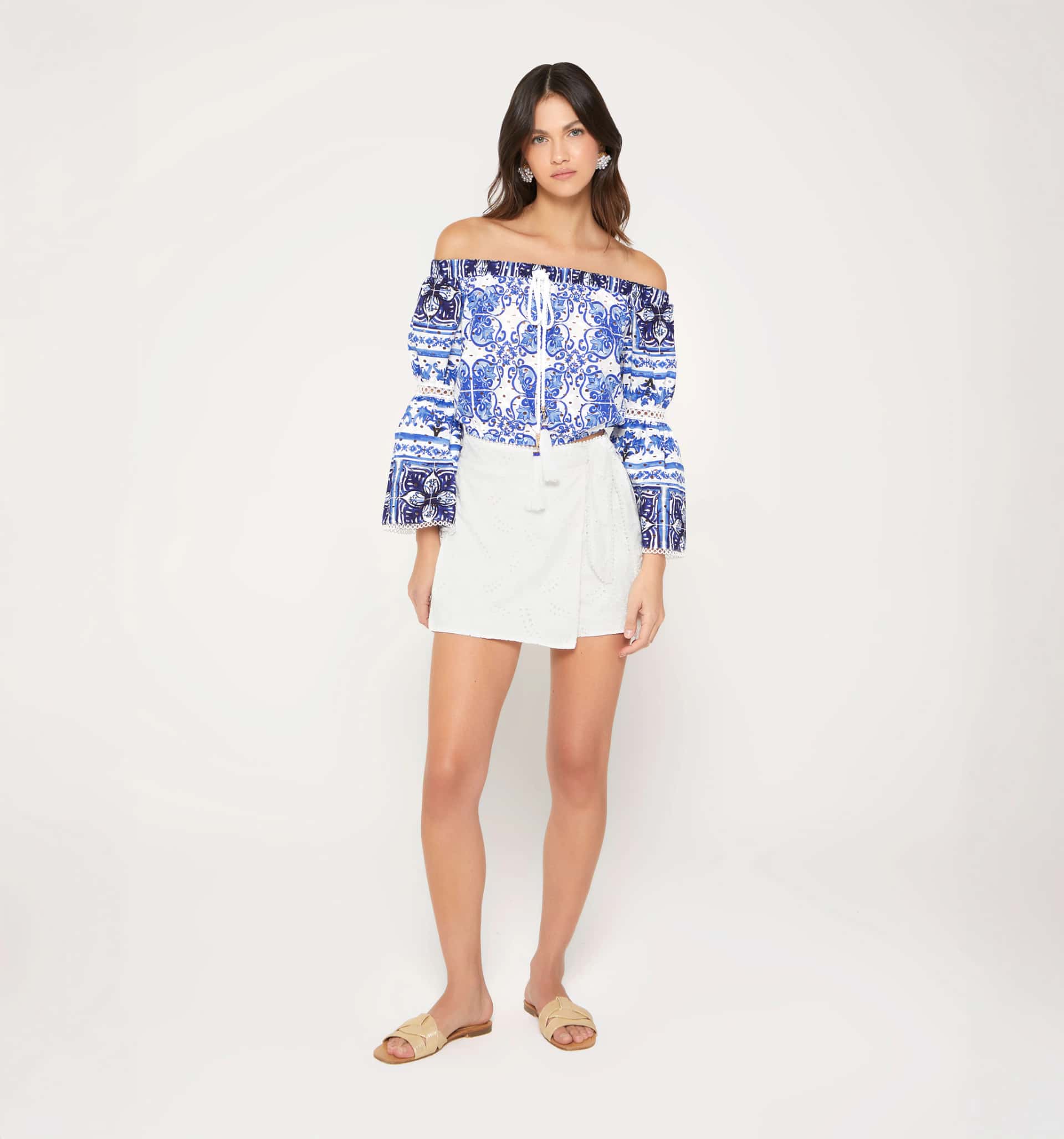 Falda short con insumo