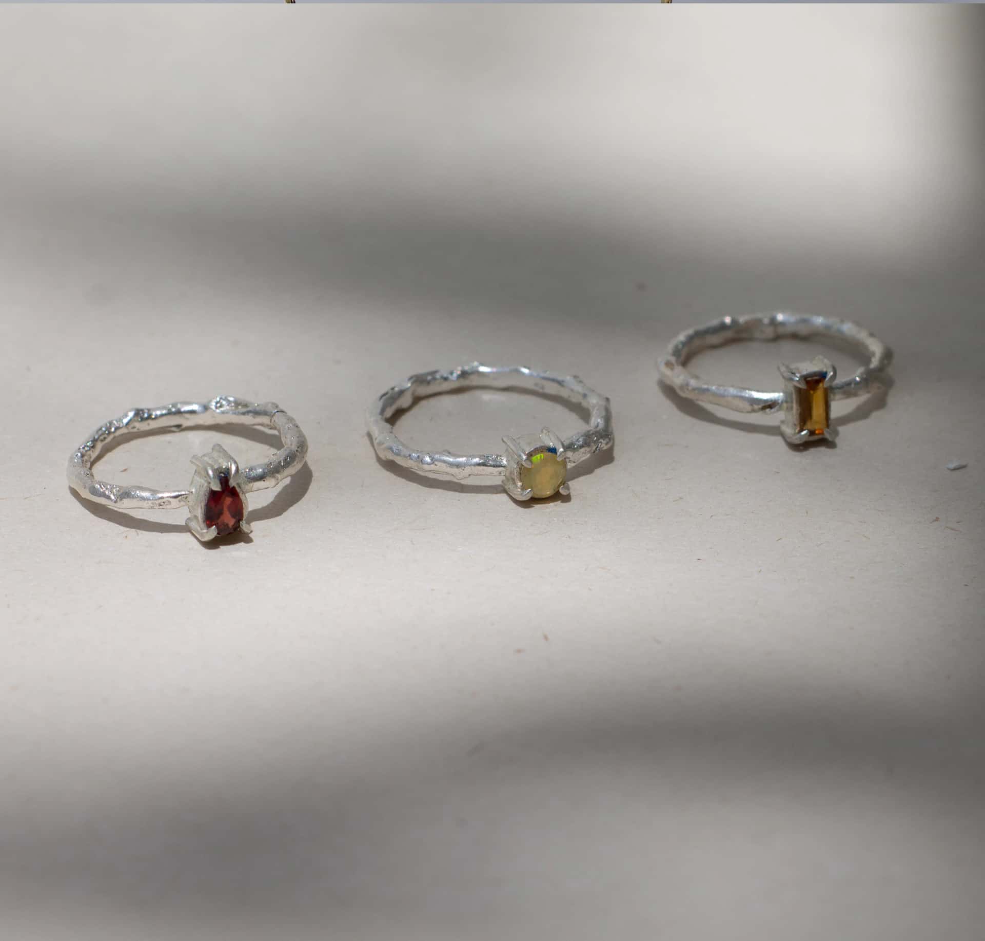Anillo piedra natural (Plata ley950)