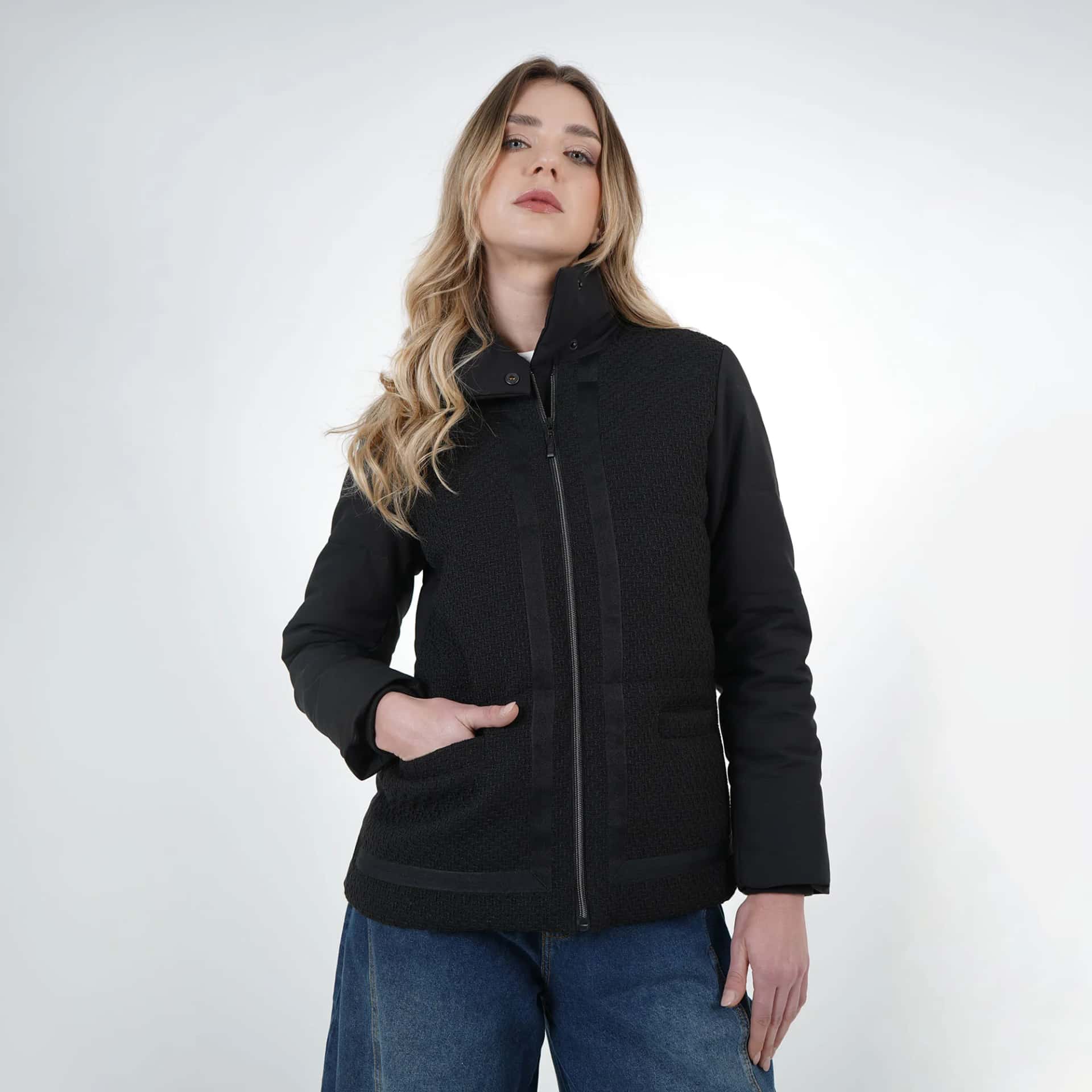 Chaqueta Cuello Alto Manga Larga
