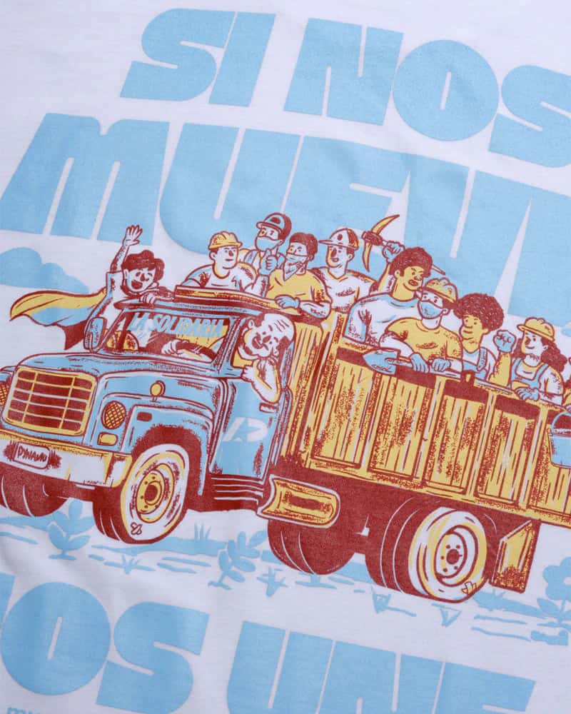 Camiseta Blanca Oversize - Si Nos Mueve Nos Une - miniatura 4