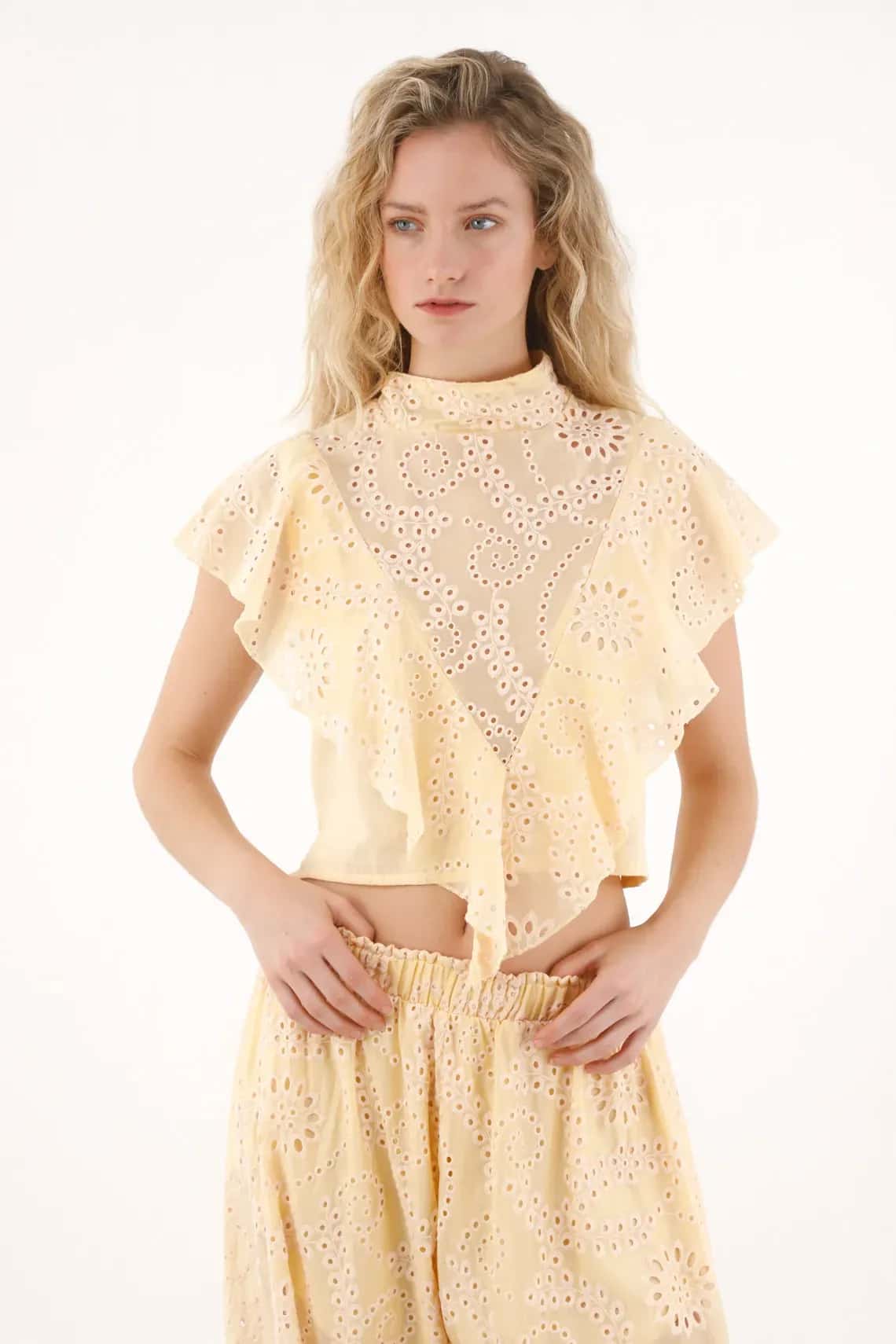 Camisa desagujada con bolero para mujer