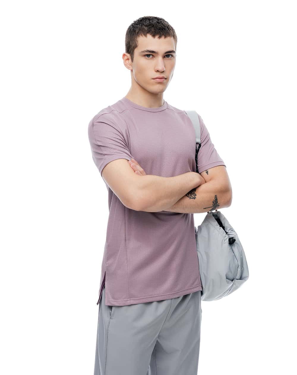 Camiseta slim manga corta lila hombre