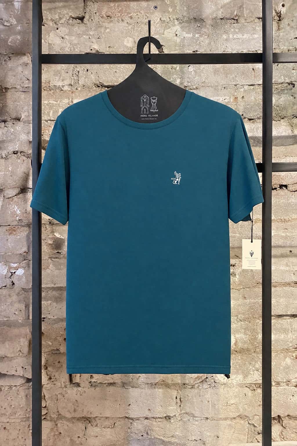 Camiseta Para Hombre Verde Bordado Esfinge