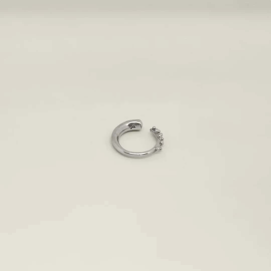 Totona Ear Cuff – Ring Silver