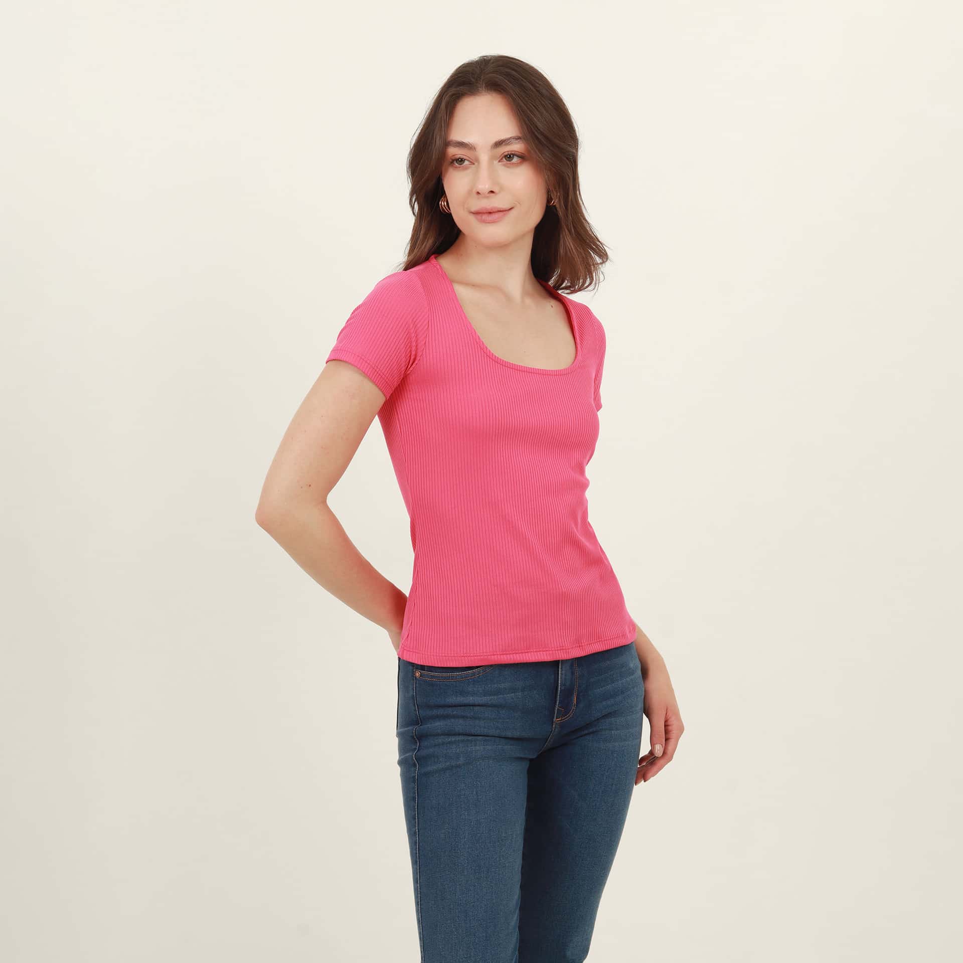 Camiseta en rib cuello cuadrado manga corta - miniatura 6
