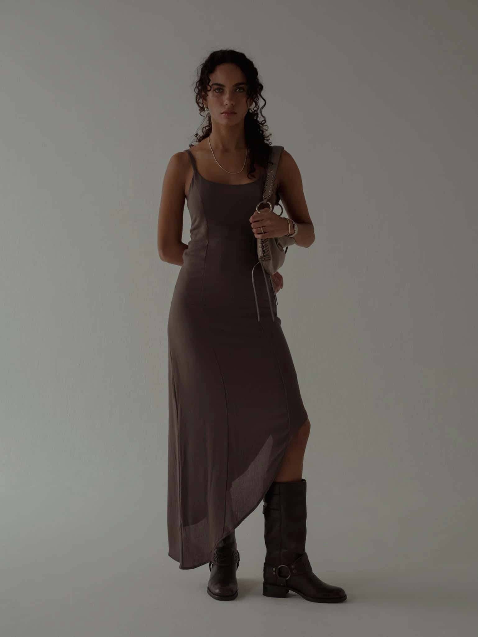THE MINIMAL DRESS - ESPRESSO
