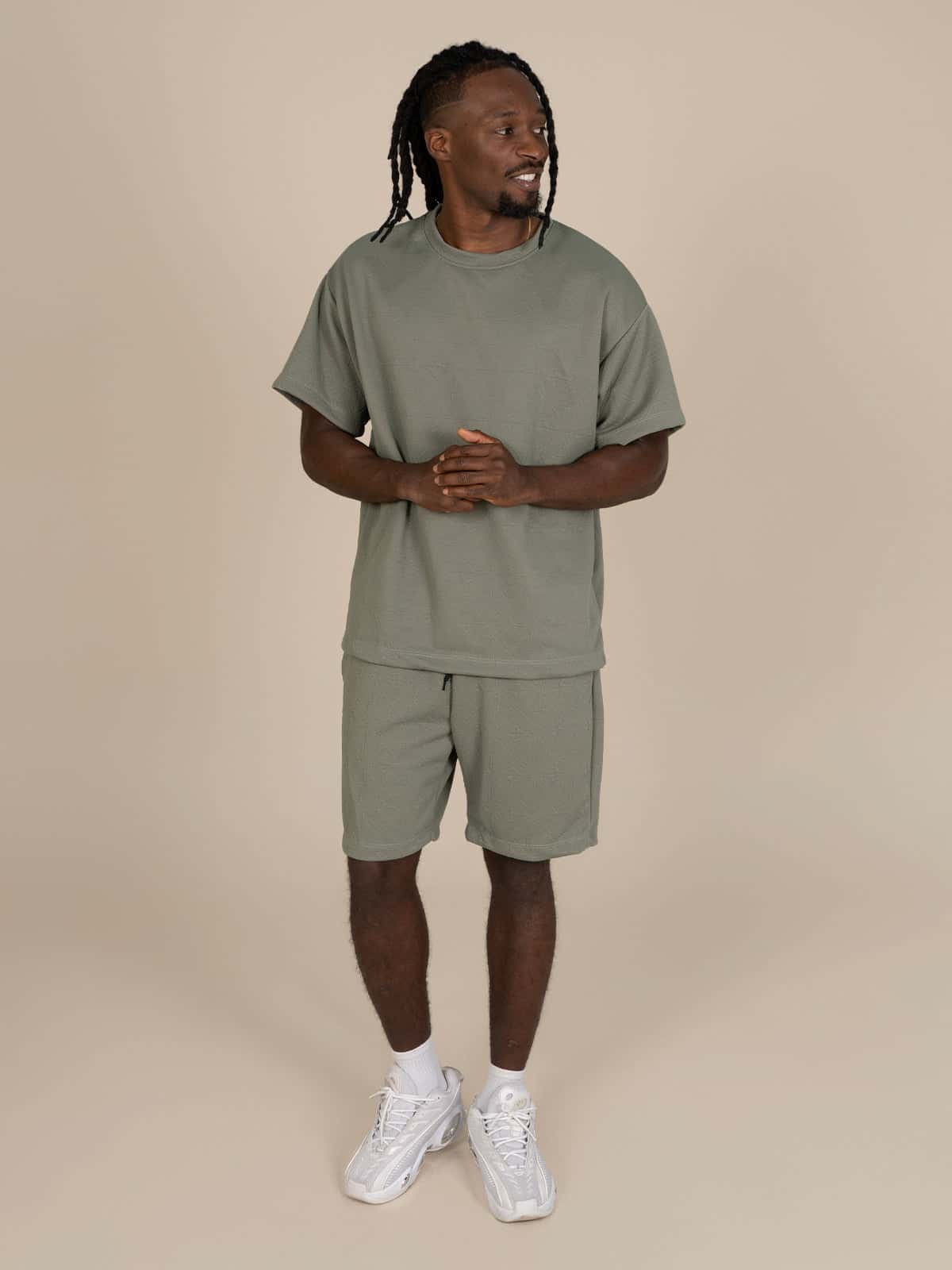 set mucura hombre verde seco