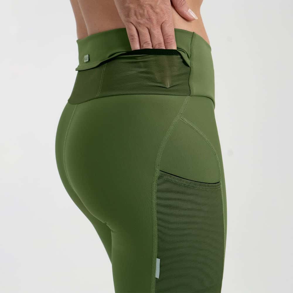 SHORT RUNNING TITÁN 2.0 OLIVA PARA MUJER - miniatura 5