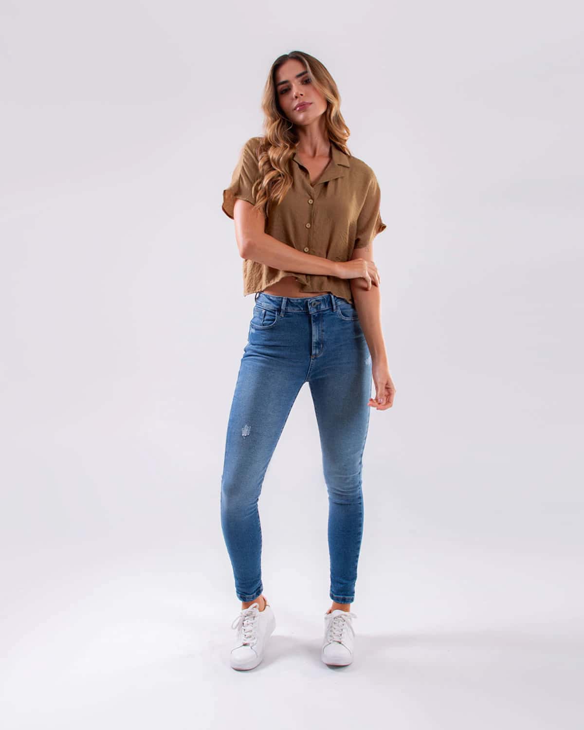 Camisa cafe para mujer