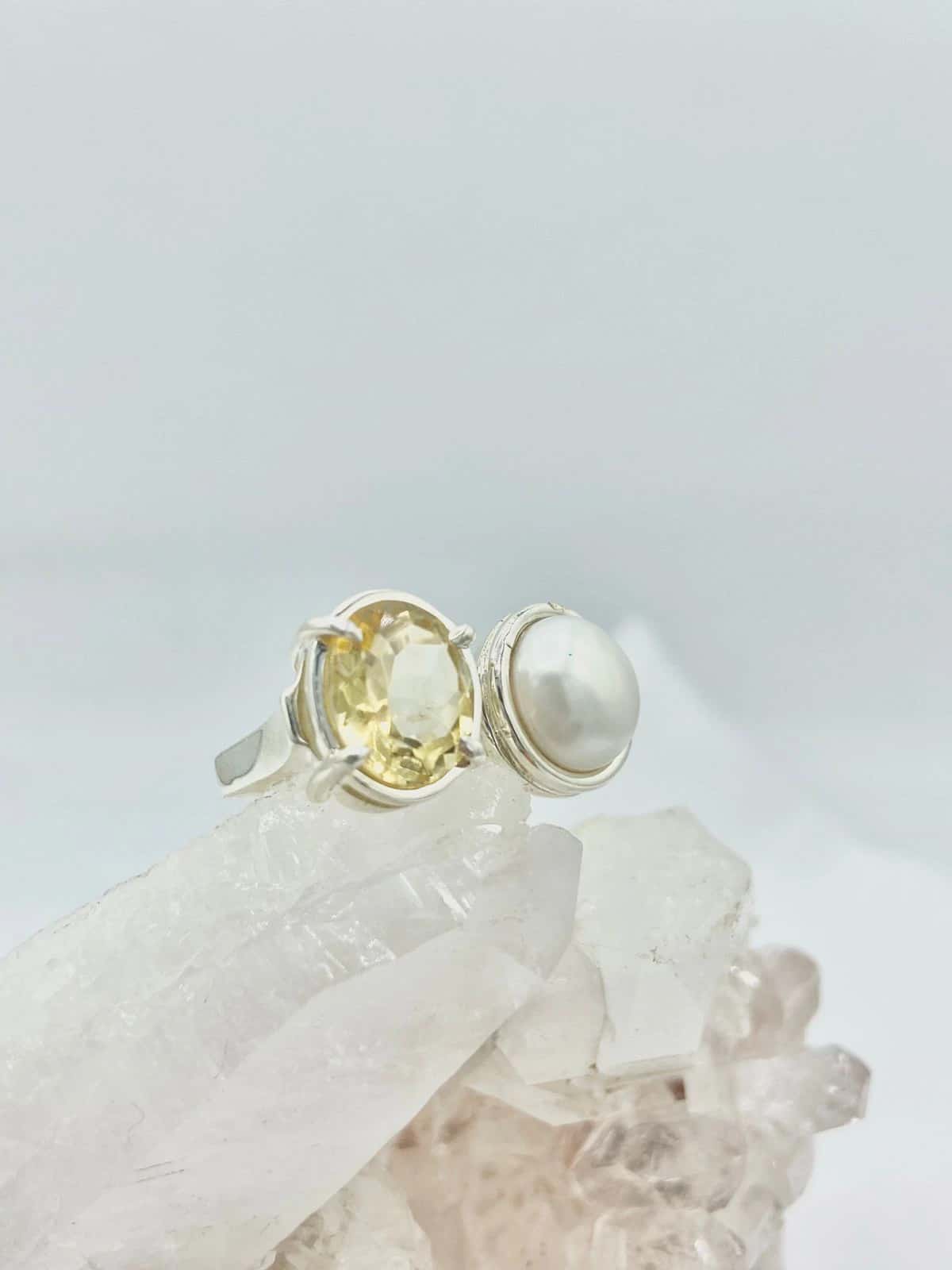 Anillo Doble Citrino y Perla Colección Armonía Dual