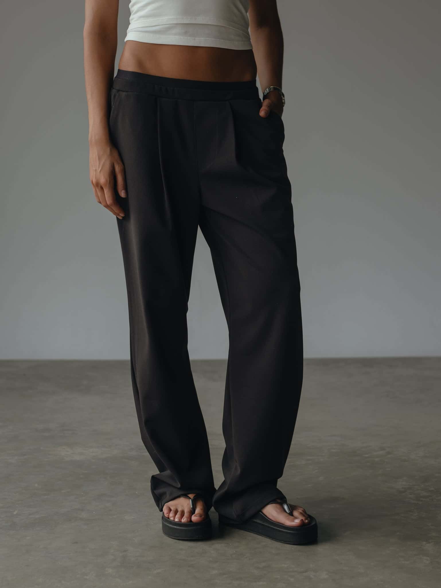 WIDE LEG BAND PANT - BLACK