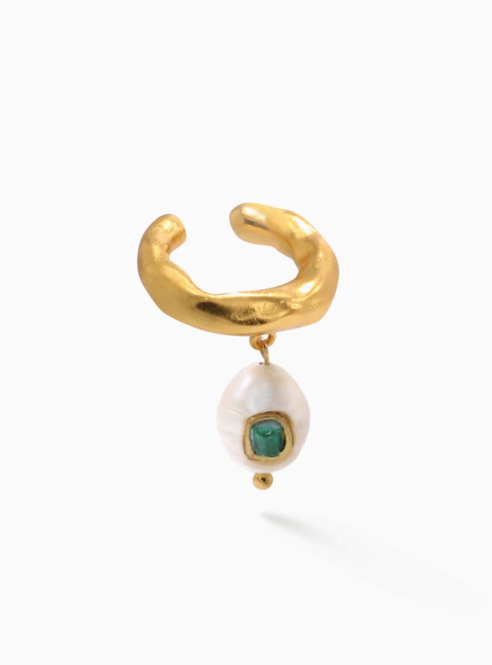 Darya Earcuff con Perla
