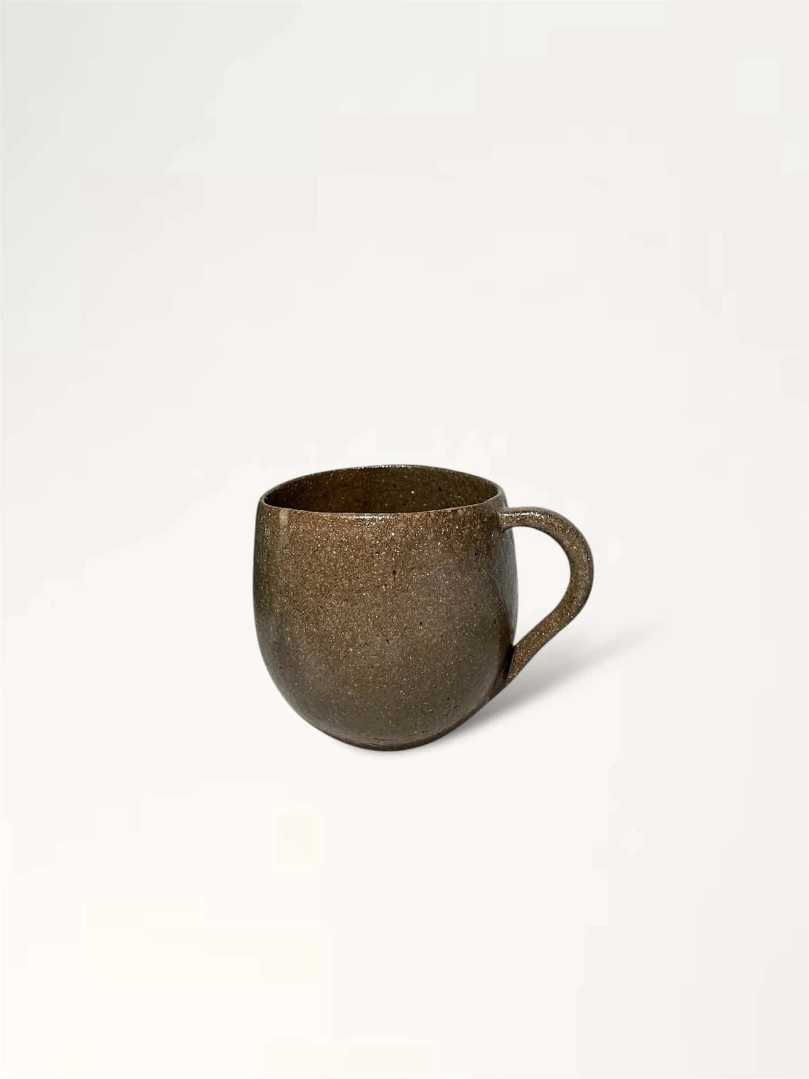 MUG WITH HANDLE
