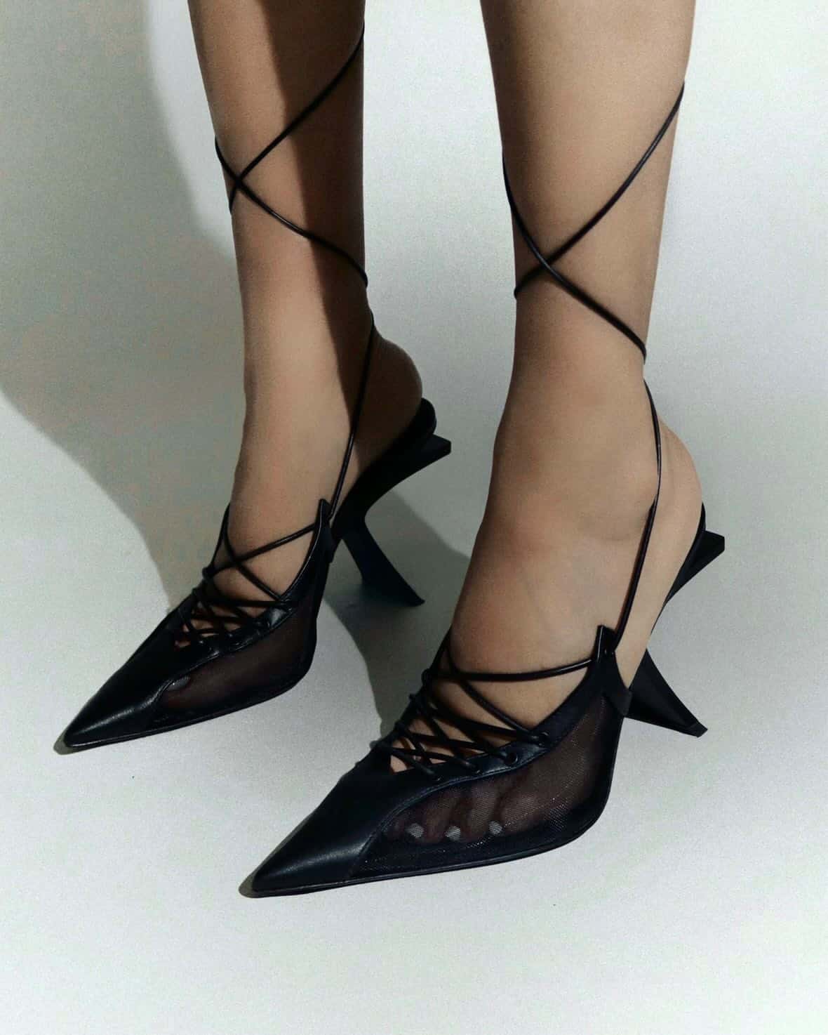 TACONES RIFF PUMP BLACK - miniatura 2