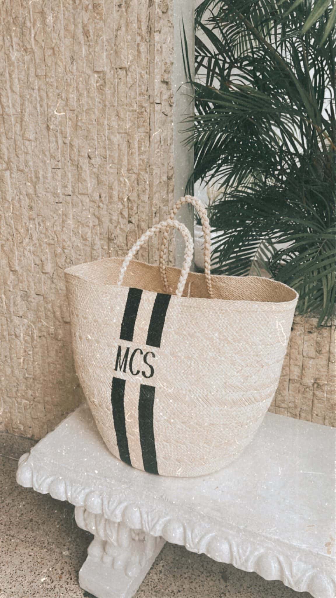 Oversized monogrammed Beach Bag - miniatura 2
