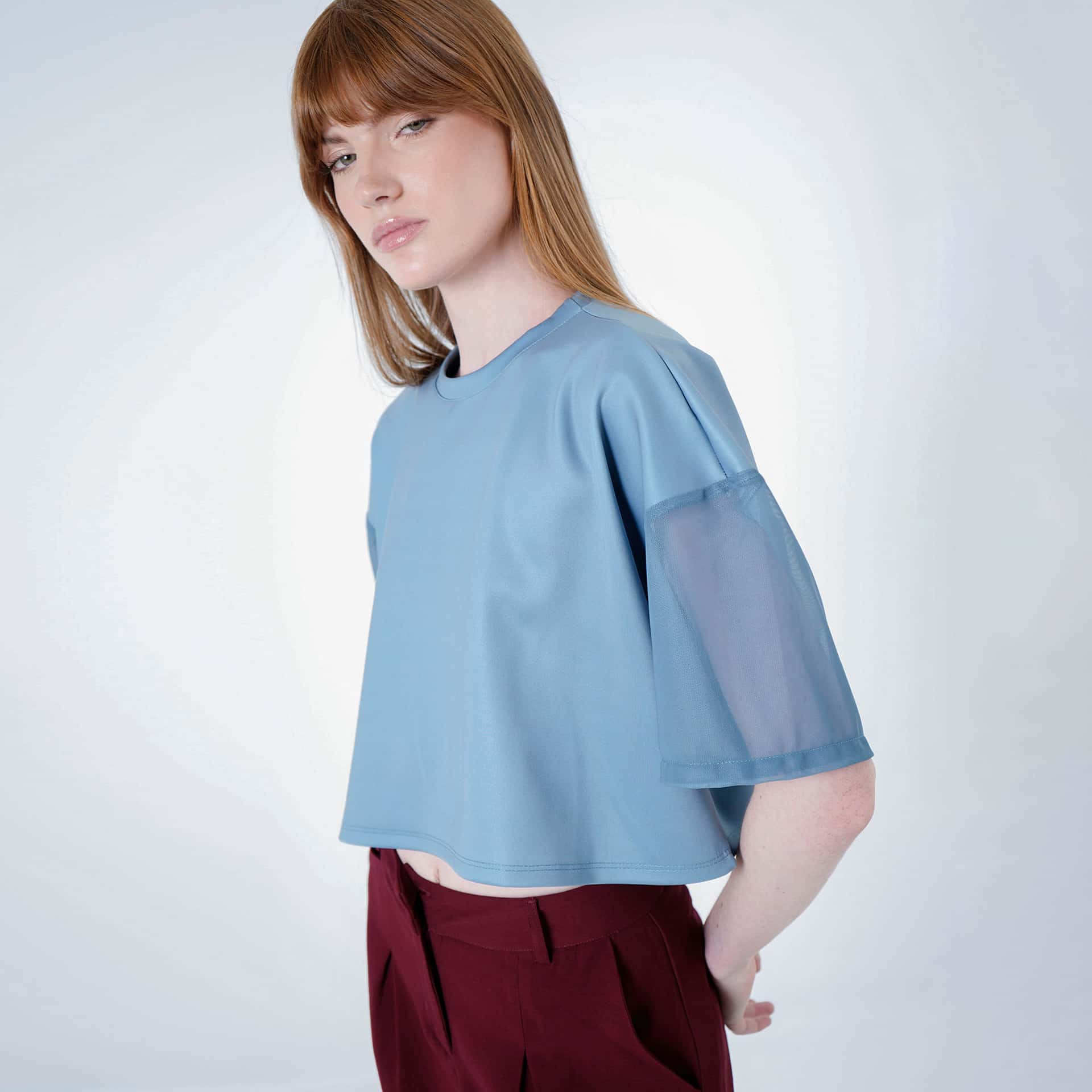 Camiseta Crop Top manga corta en malla