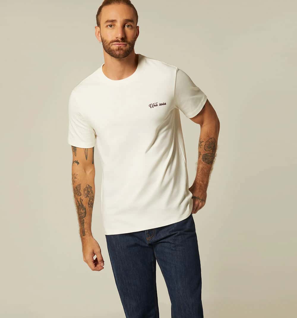 Camiseta para hombre estampada una rosa