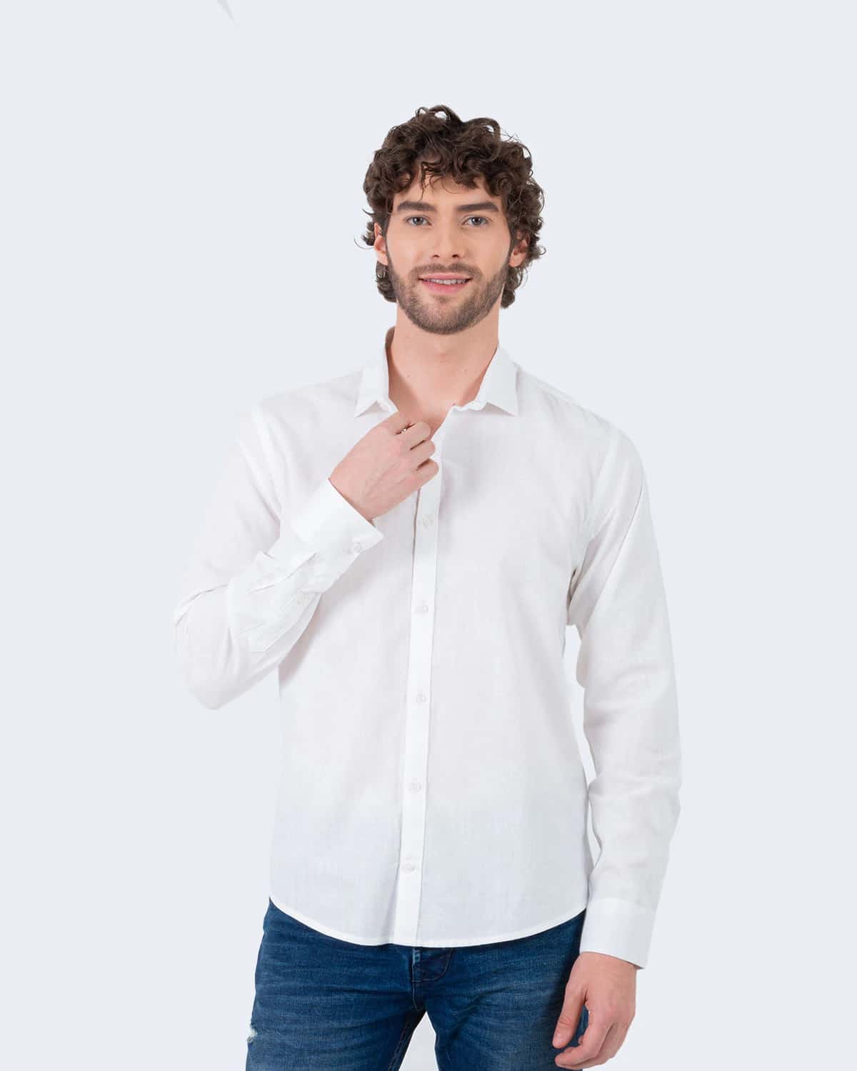 Camisa beige manga larga para hombre