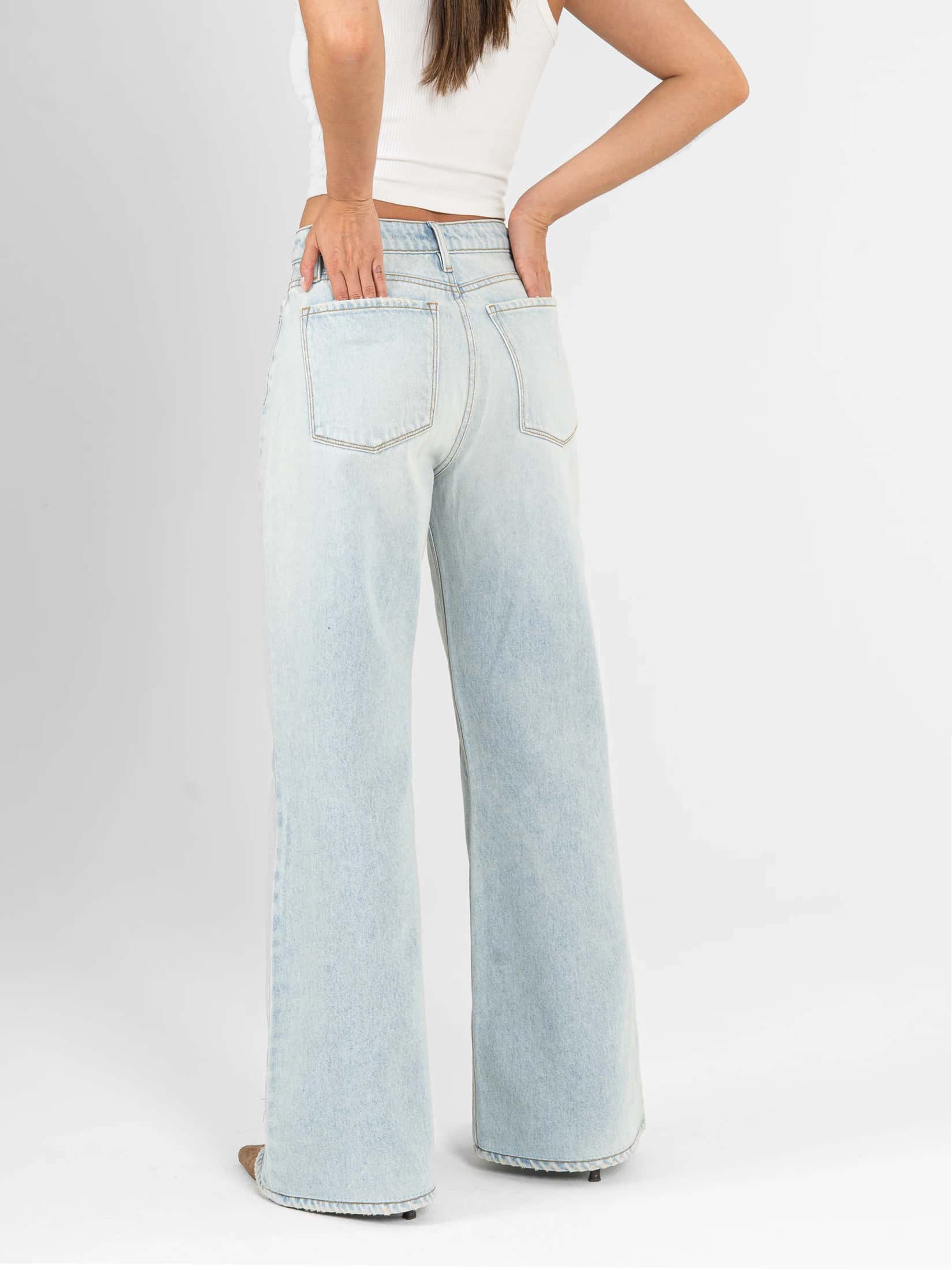 Ref: 066498 Jean mom flare, rígido, tiro alto, tono azul claro - miniatura 2