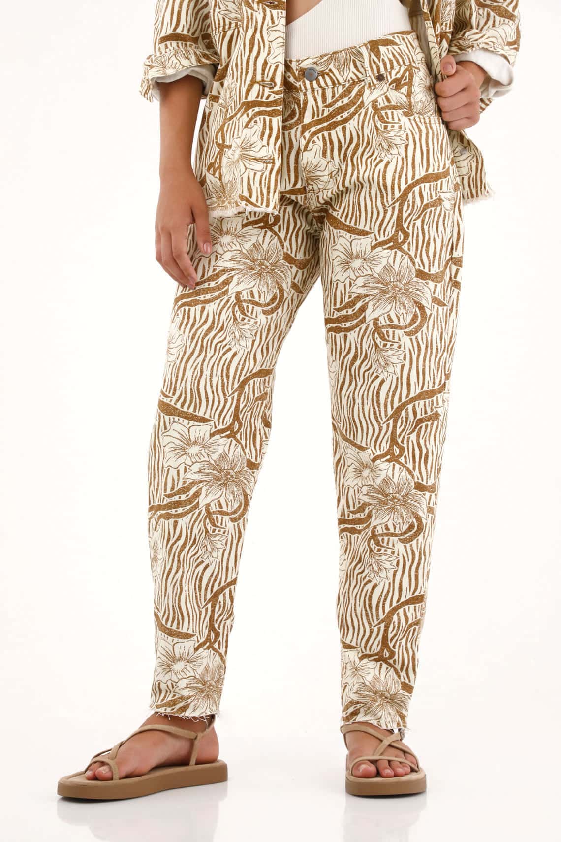 Pantalón Mom estampado de flores para mujer