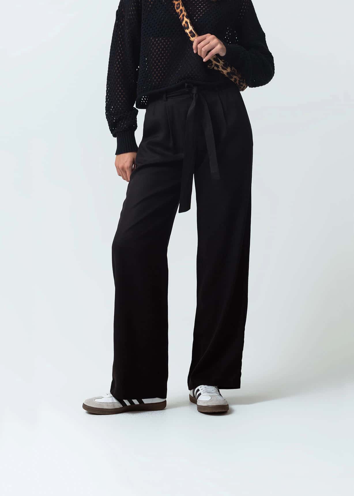 Pantalón elegante de bota recta