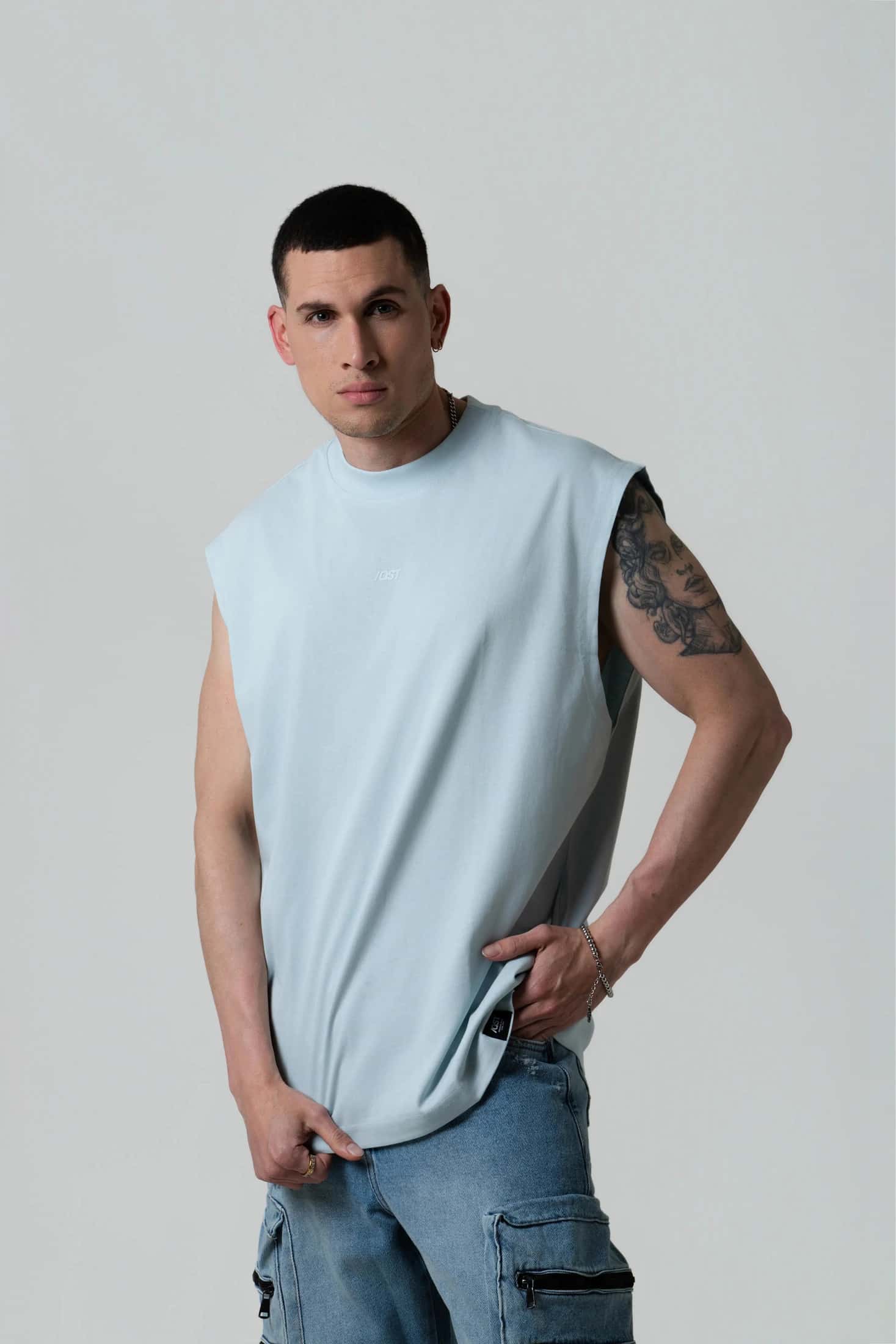 CAMISETA MANGA CORTA COLOR BABY BLUE