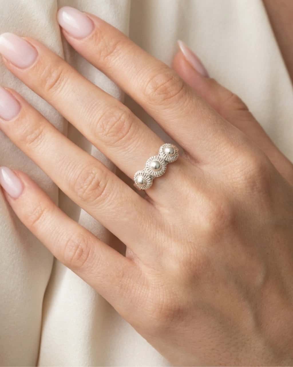 Anillo Tomatillo en Plata ley 950 Filigrana