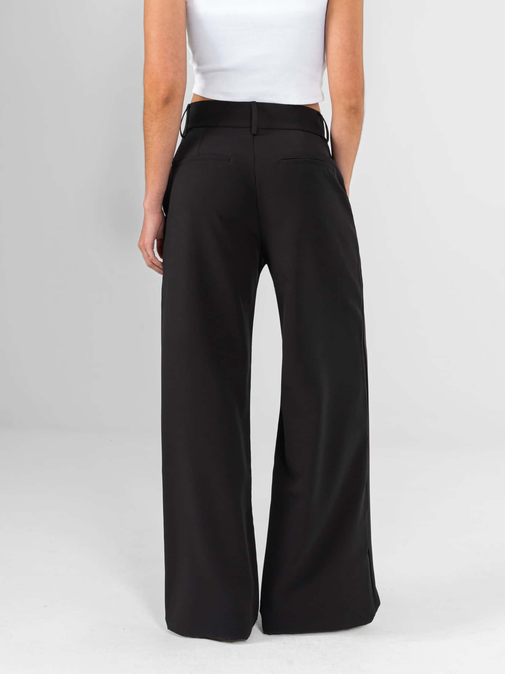 Ref: 0620614 Pantalón palazzo, tiro alto, tejido plano liviano, stretch, tono negro - miniatura 2
