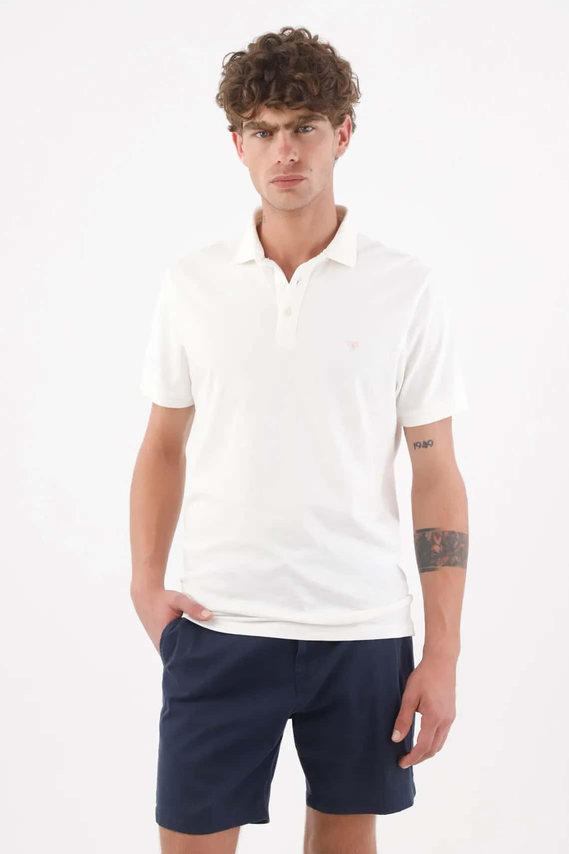 Bermuda para hombre de algodón azul marino fit tradicional con frente plano